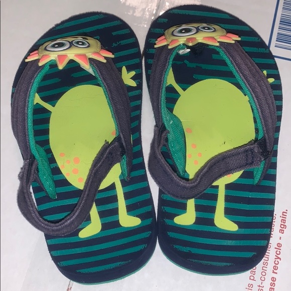 Toddler flip flops - Picture 3 of 6